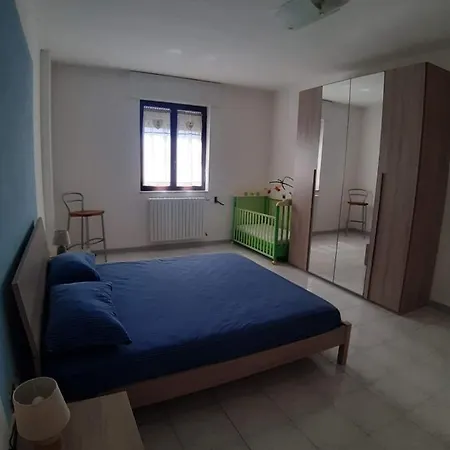 Spazioso Appartamento, Luminoso E Accogliente Apartment *